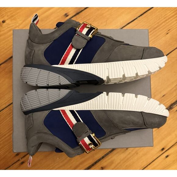 RARE! Brand New In Box $900 Thom Browne Suede Sneakers US 9.5, Made In Italy! main image 4